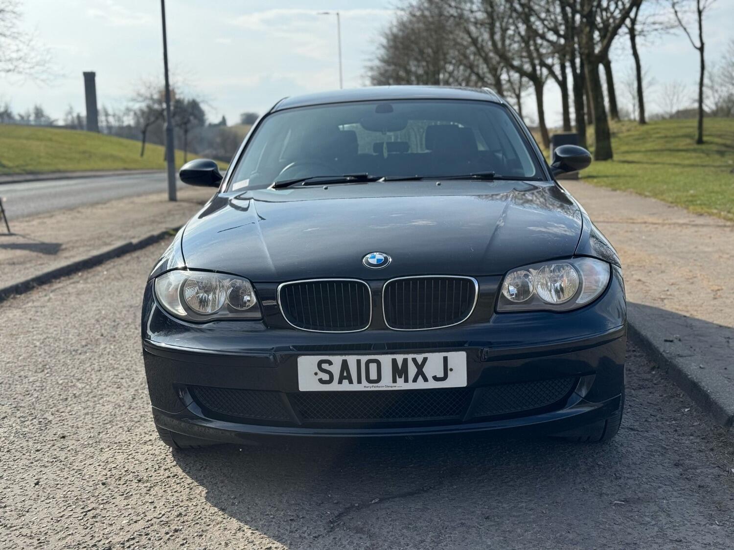 2010 BMW 1 SERIES 2.0 116i ES 3 door, exterior view 4