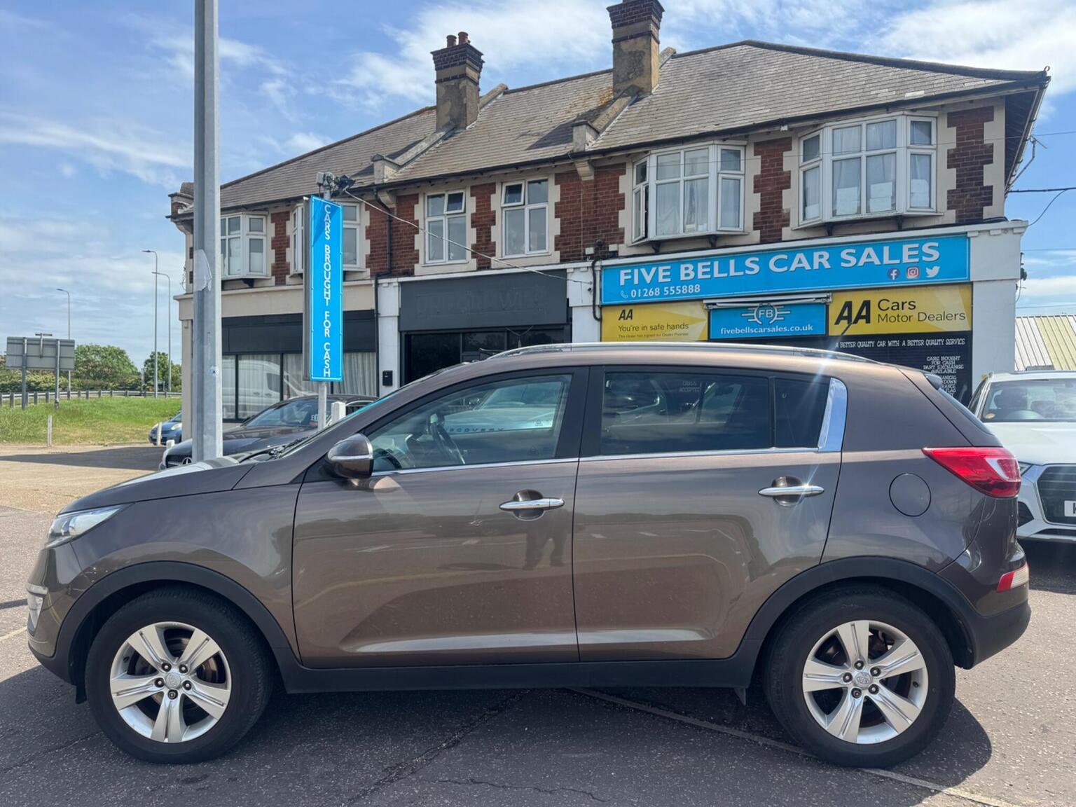 2012 Kia SPORTAGE 1.7 CRDi EcoDynamics 2 2WD Euro 5 (s/s) 5dr, exterior view 2