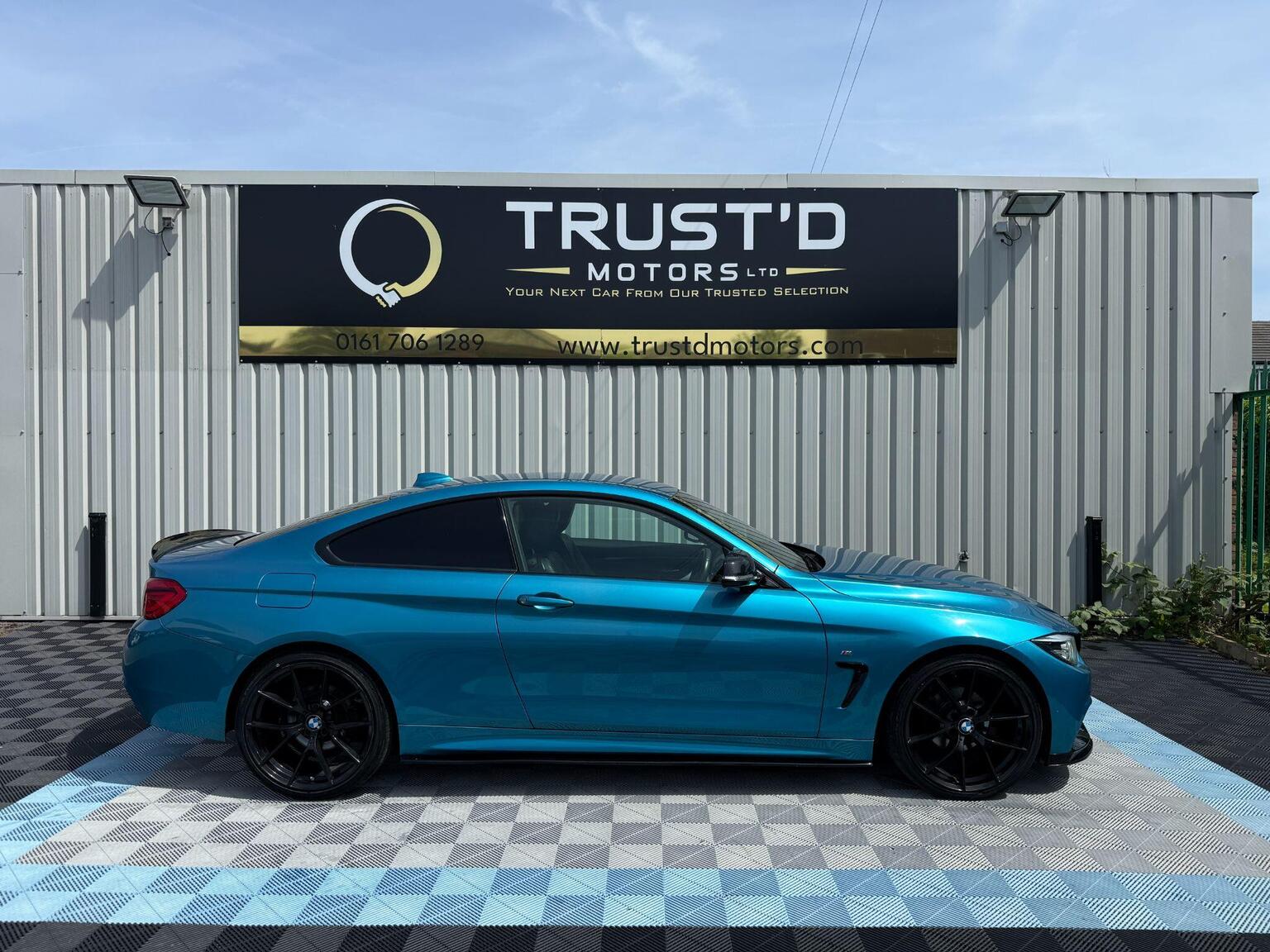 2019 BMW 4 SERIES 2.0 420i GPF M Sport Euro 6 (s/s) 2dr for sale, exterior front view