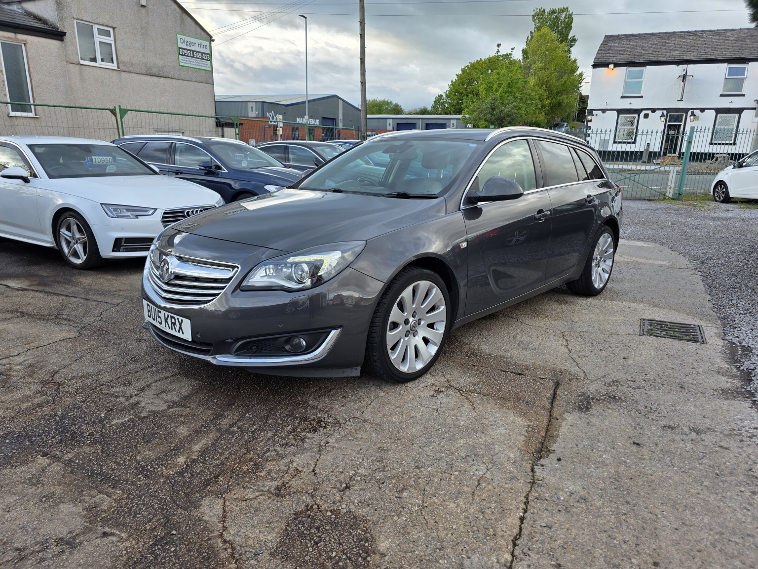 2015 Vauxhall INSIGNIA 2.0 CDTi Elite Nav, exterior view 3