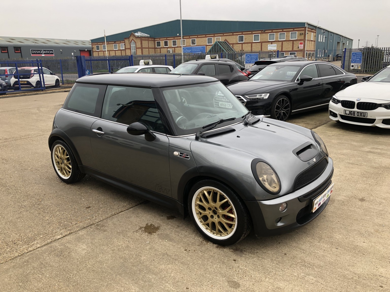2004 MINI HATCH 1.6 Cooper S Hatch for sale, exterior front view