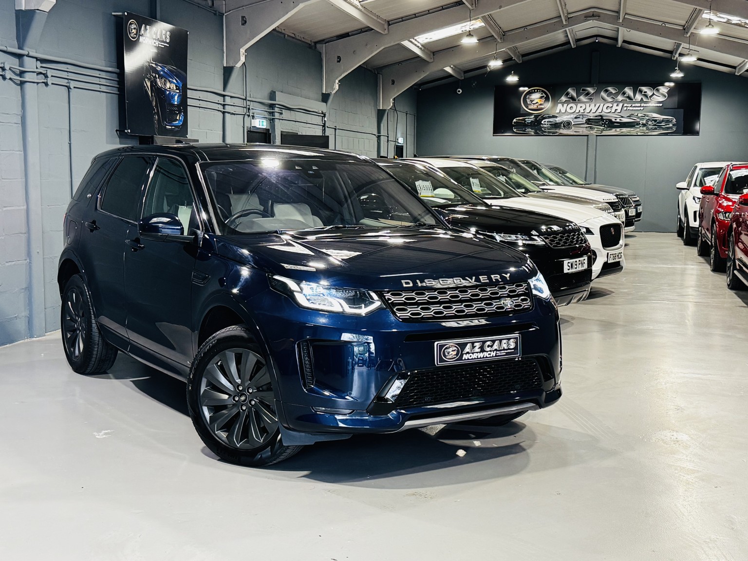 2019 Land Rover DISCOVERY SPORT 2.0 D180 MHEV R-Dynamic SE, exterior view 3