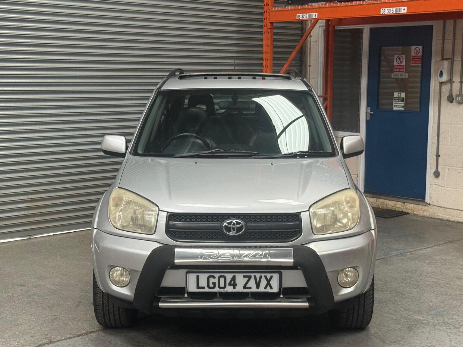 2004 Toyota RAV4 2.0 VVT-i XT4 4WD 5dr, exterior view 4