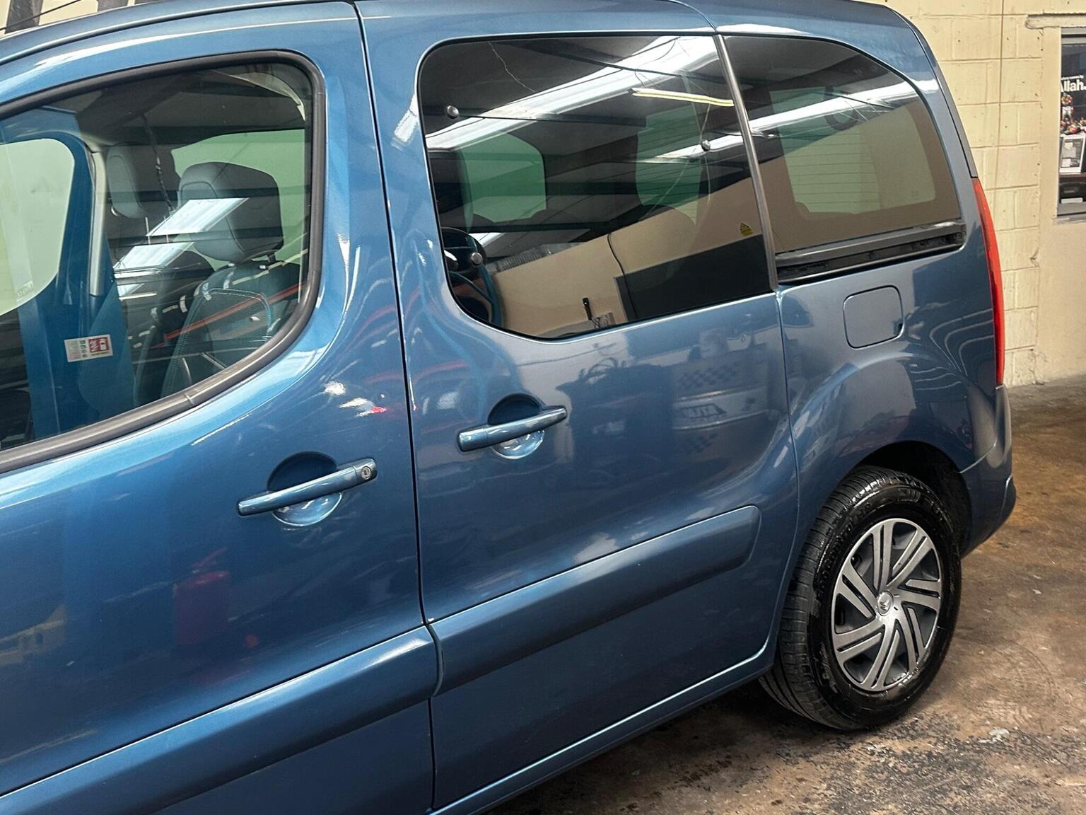 2017 Citroen BERLINGO 1.6 BlueHDi Feel Multispace MPV Euro 6 5dr, exterior view 4