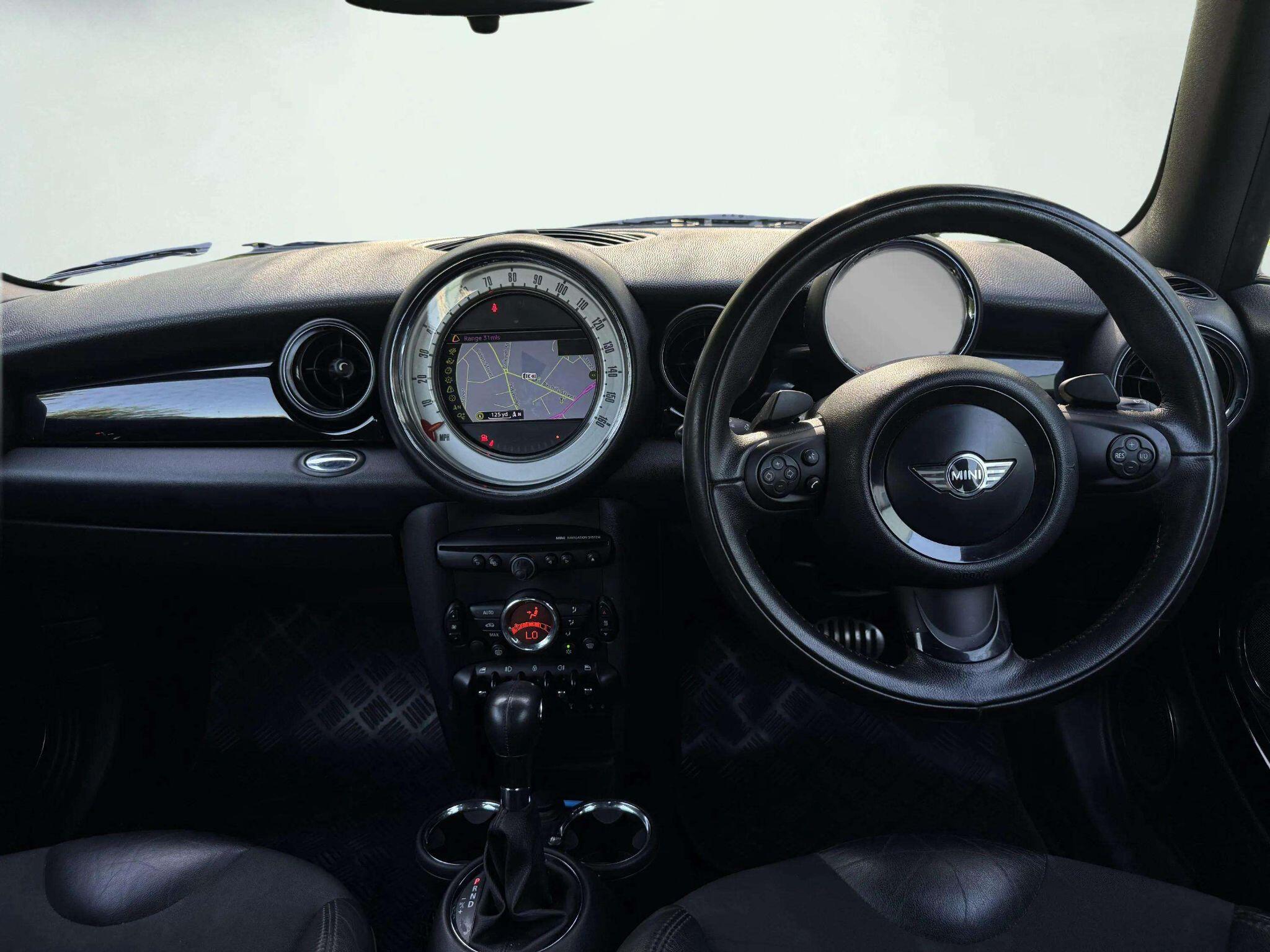 2011 MINI HATCH 2.0 Cooper SD Auto Euro 5 3dr, exterior view 3