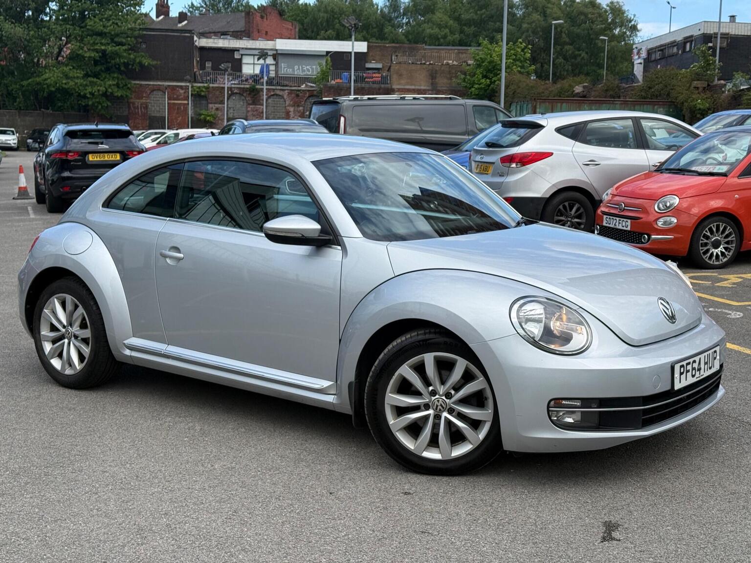 2014 Volkswagen BEETLE 1.6 TDI BlueMotion Tech Design Euro 5 (s/s) 3dr for sale, exterior front view
