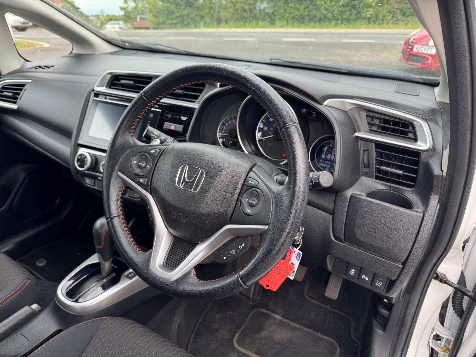 2018 Honda JAZZ 1.5 i-VTEC Sport CVT Euro 6 (s/s) 5dr, exterior view 4