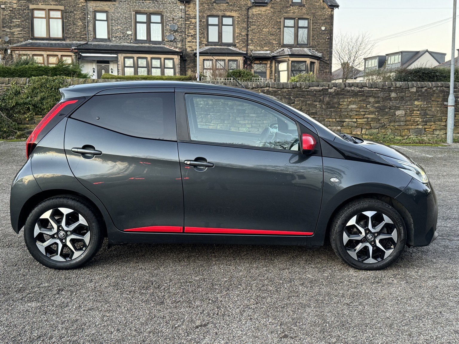 2020 Toyota AYGO 1.0 VVT-i x-trend, exterior view 2