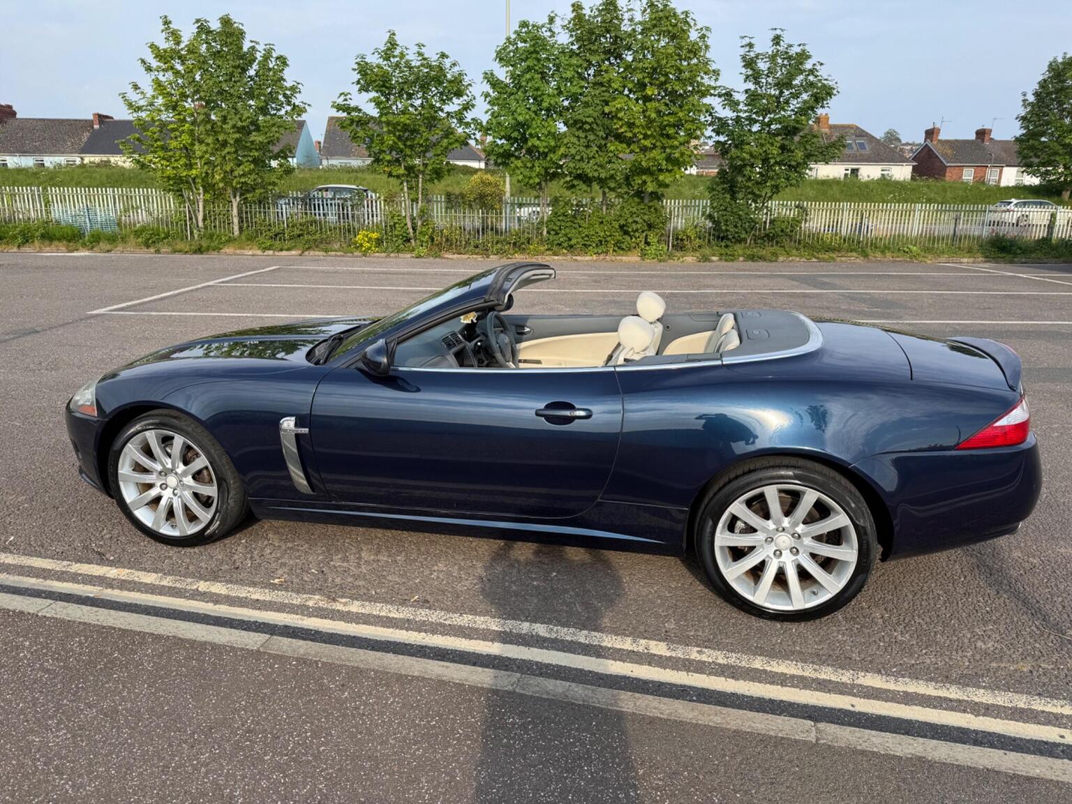 2006 Jaguar XK 4.2 V8 Auto Euro 4 2dr, exterior view 4