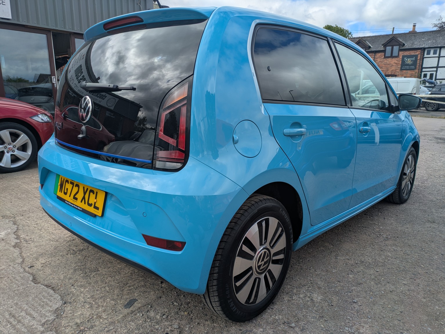 2022 Volkswagen E-UP! 36.8kWh e-up!, exterior view 2