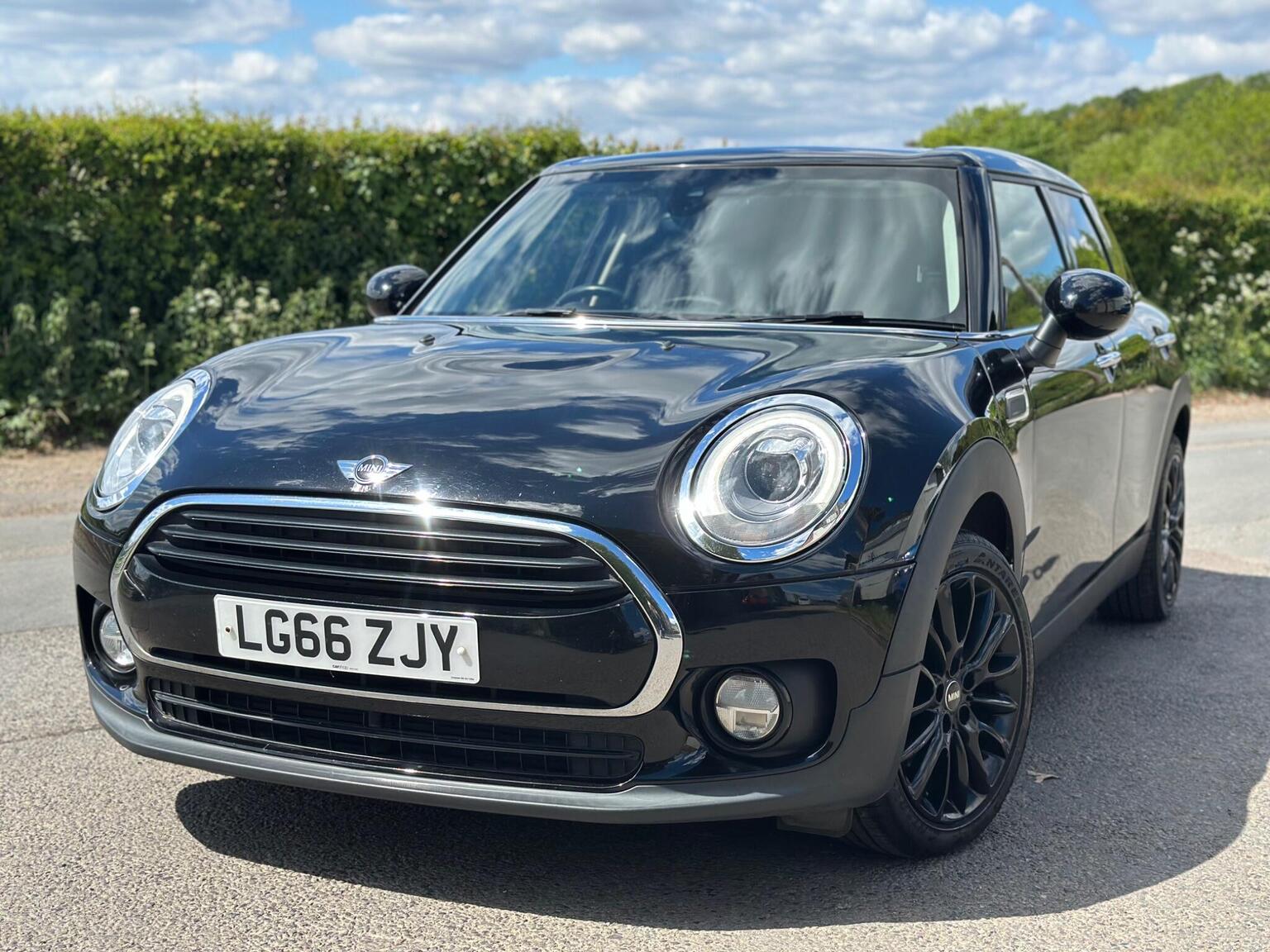2016 MINI CLUBMAN 2.0 Cooper D Euro 6 (s/s) 6dr, exterior view 2