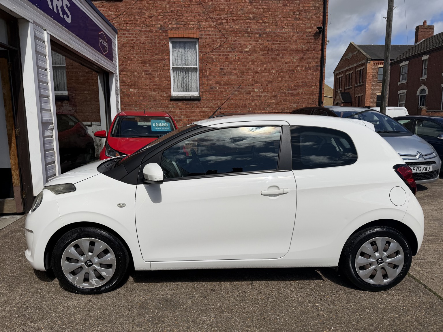 2016 Citroen C1 1.2 PureTech Feel, exterior view 2