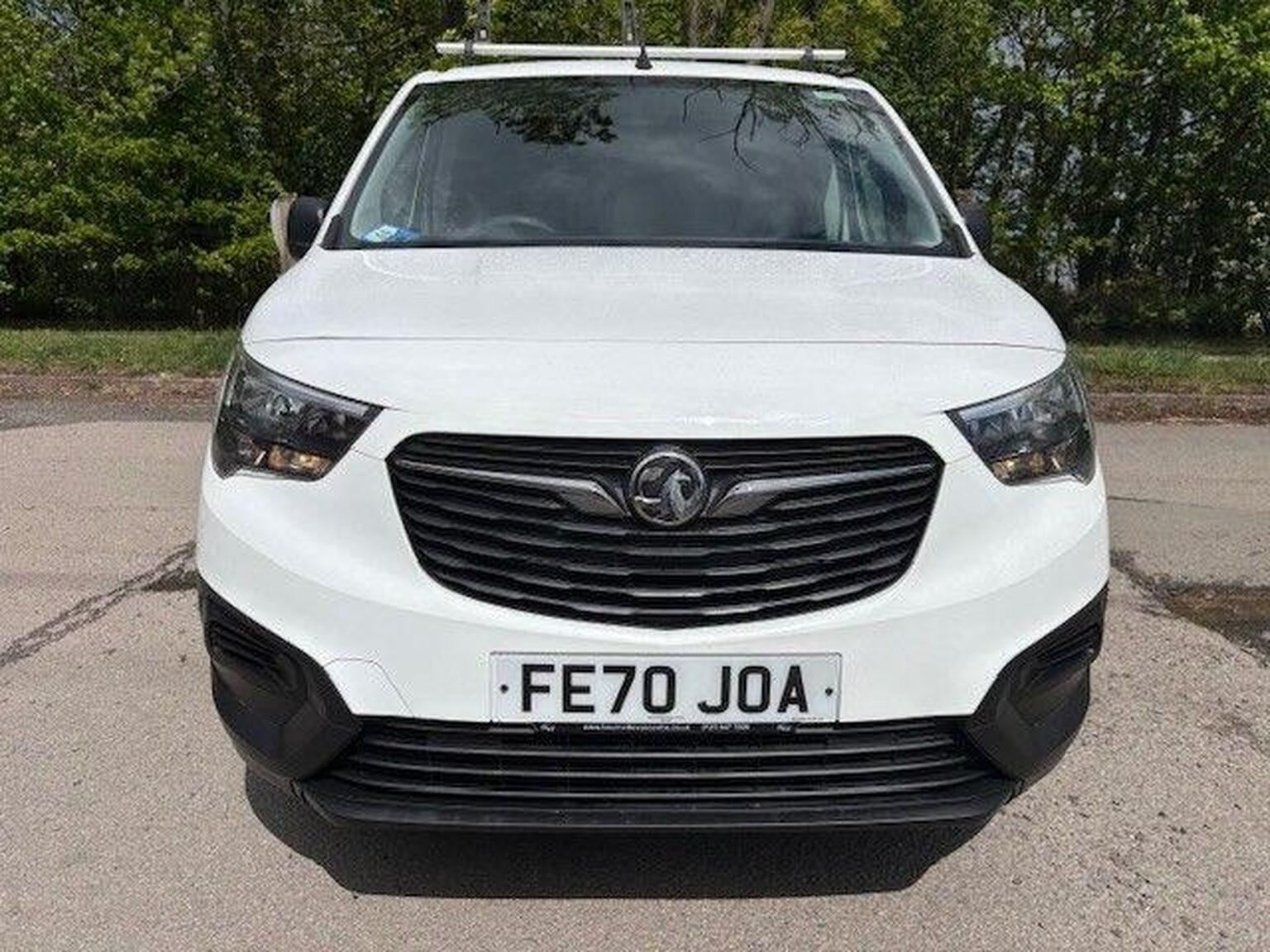 2021 Vauxhall COMBO 1.5 Turbo D 2000 Edition L1 H1 Euro 6 (s/s) 4dr, exterior view 2