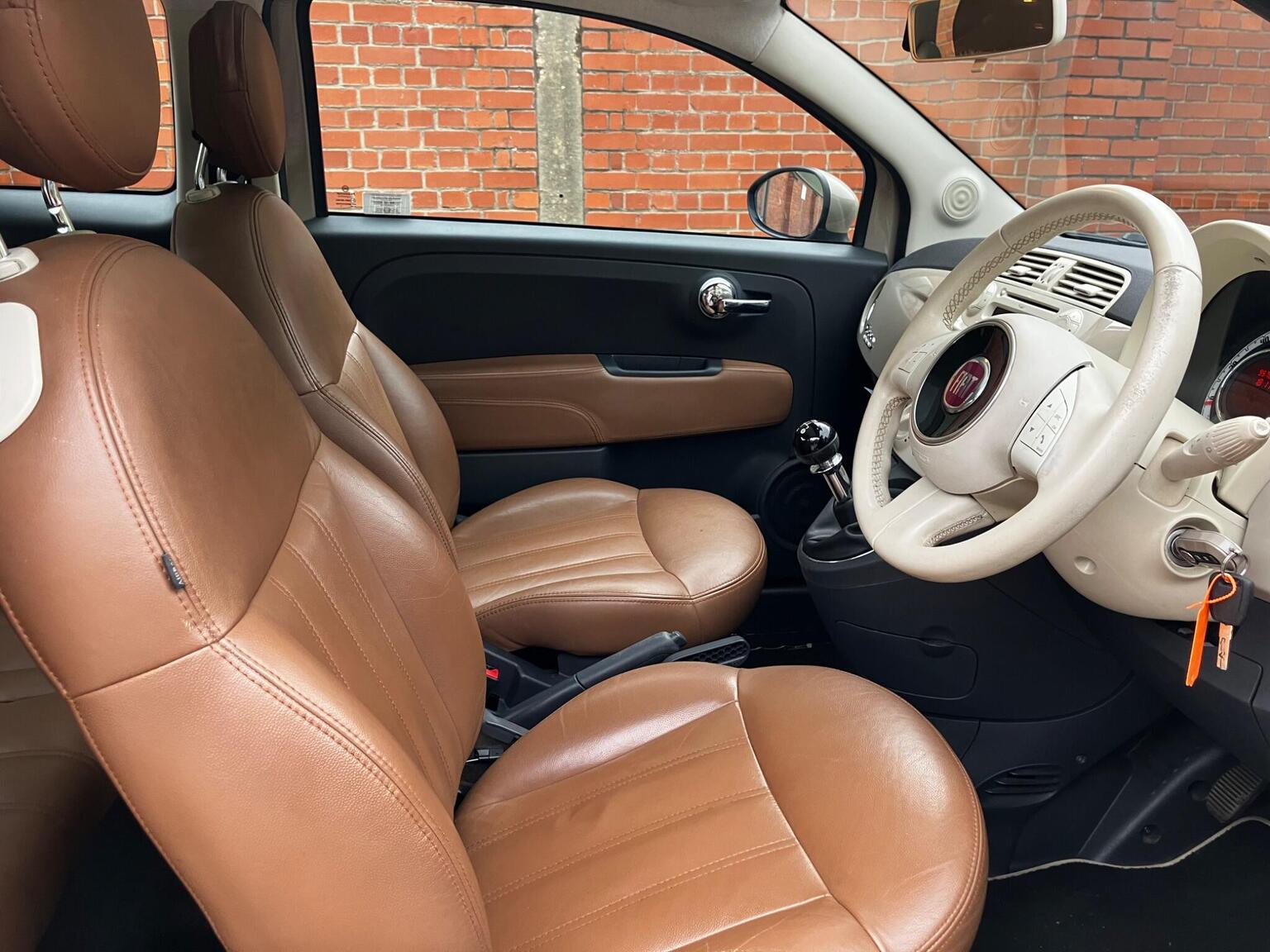 2013 Fiat 500 1.2 Lounge Euro 4 3dr, exterior view 3