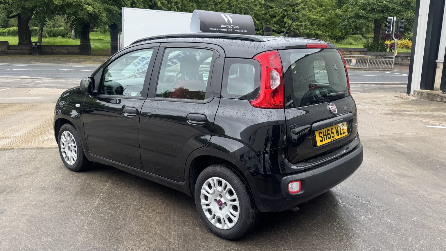 2015 Fiat PANDA 1.2 Panda My 1.2 69 Bhp Easy Black 5dr LOW TAX+1 KEEPER+BELTDONE, exterior view 3