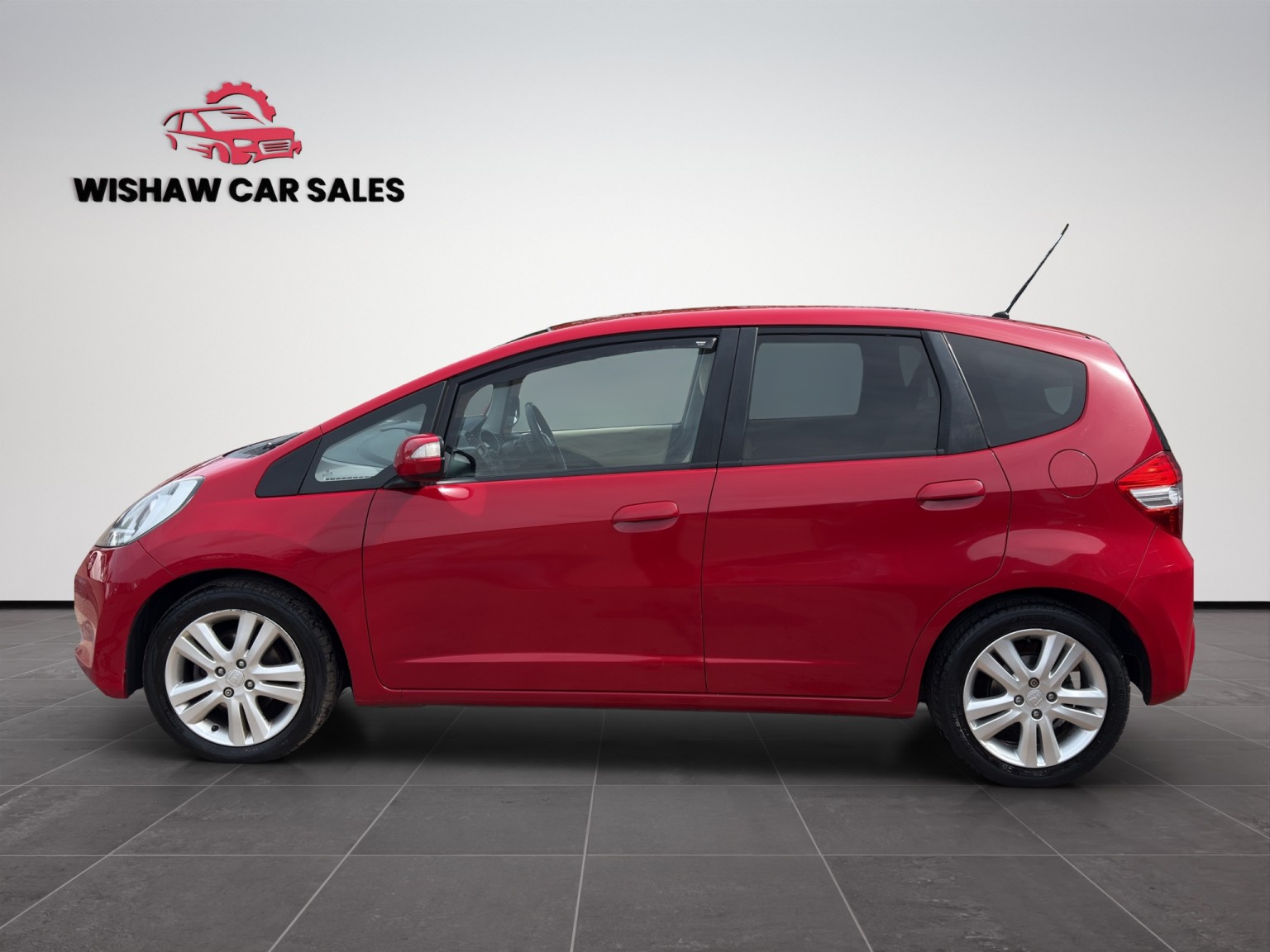 2013 Honda JAZZ 1.4 i-VTEC ES Plus, exterior view 4