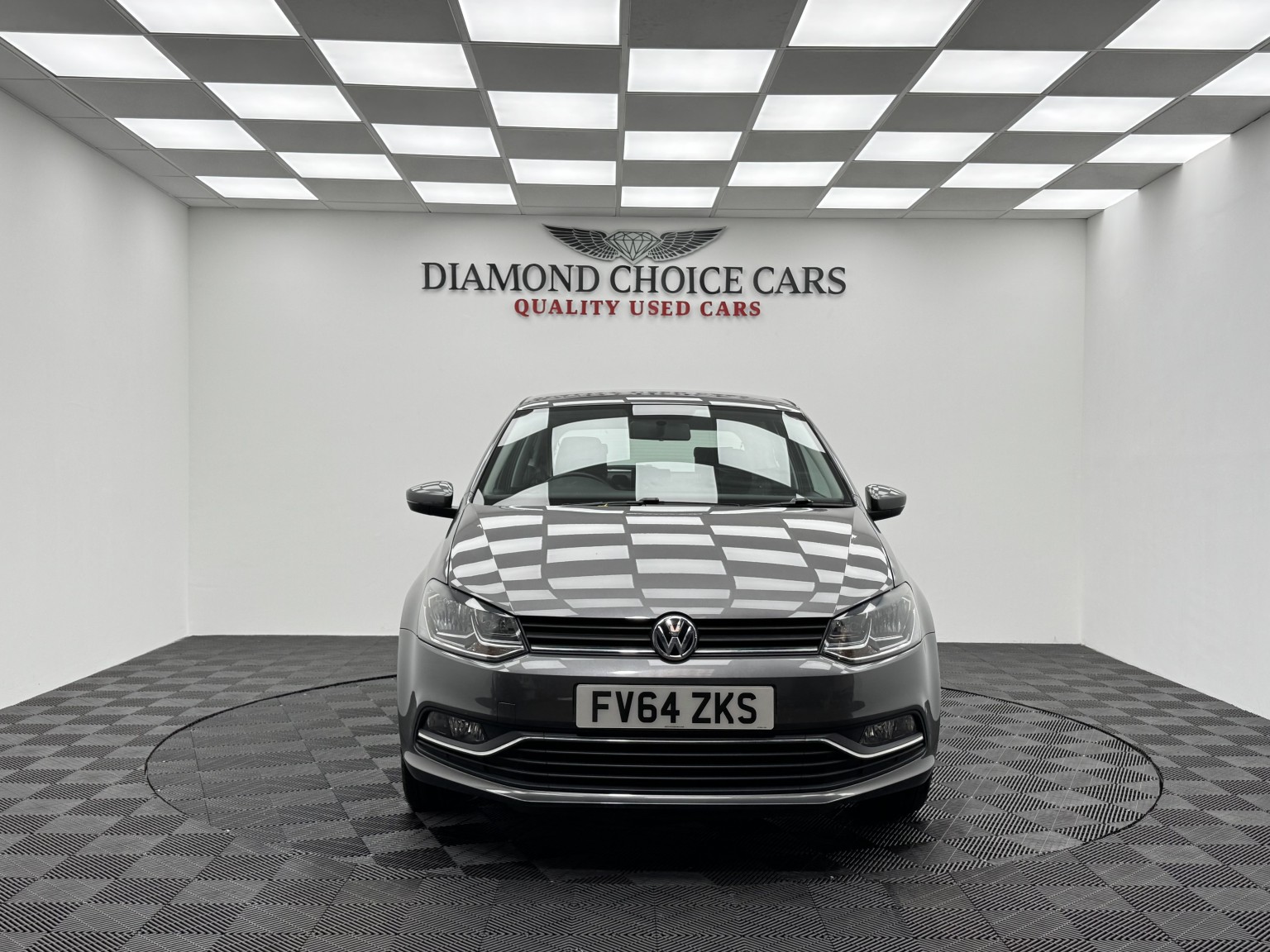 2015 Volkswagen POLO 1.2 TSI BlueMotion Tech SE, exterior view 2