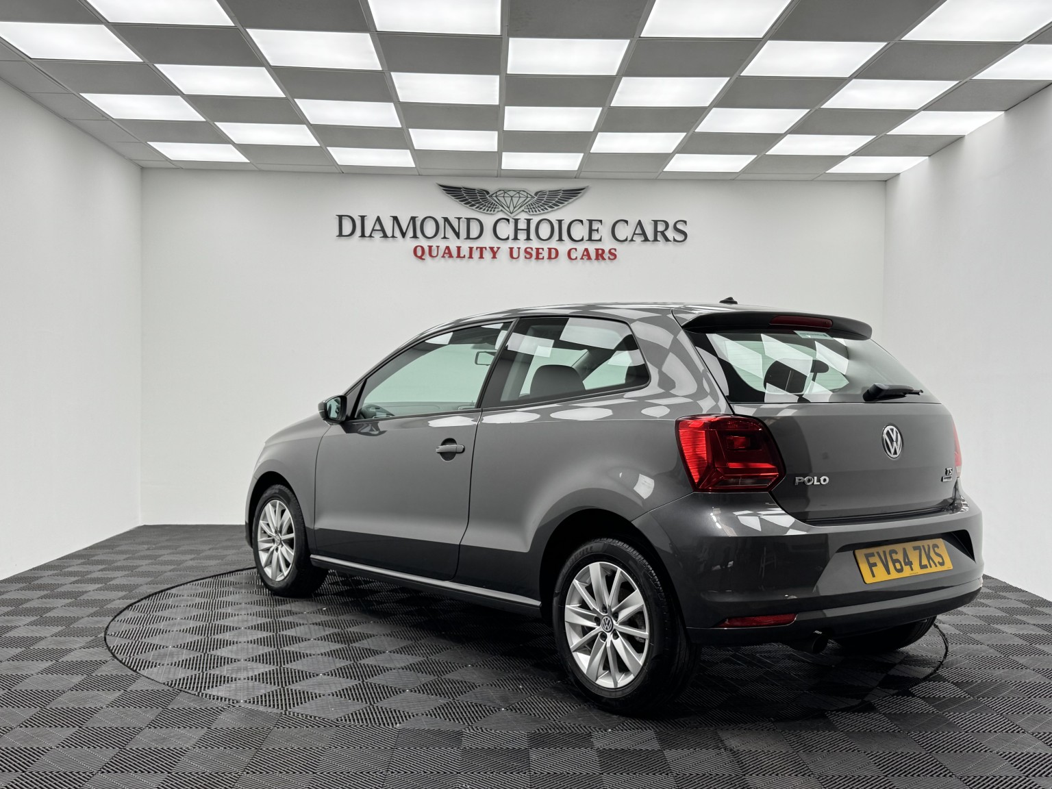 2015 Volkswagen POLO 1.2 TSI BlueMotion Tech SE, exterior view 4