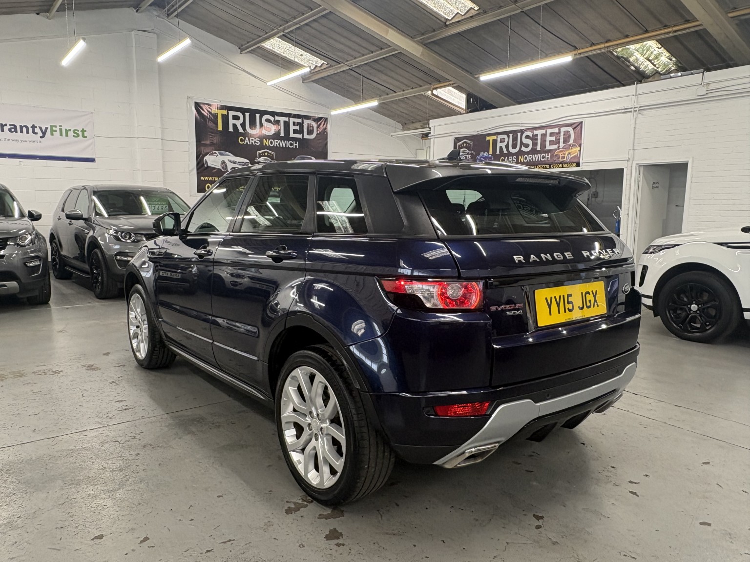 2015 Land Rover RANGE ROVER EVOQUE 2.2 SD4 Dynamic, exterior view 4