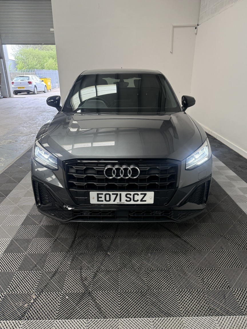 2021 Audi Q2 1.5 TFSI CoD 35 Black Edition, exterior view 2