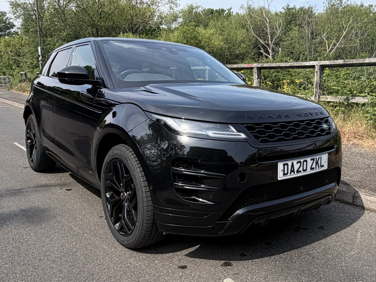 2020 Land Rover RANGE ROVER EVOQUE 2.0 D180 MHEV R-Dynamic SE, exterior view 2