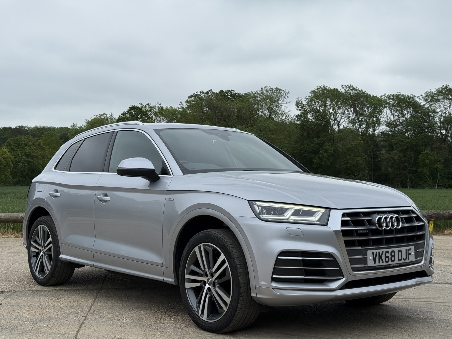 2018 Audi Q5 2.0 TDI 40 S line, exterior view 2