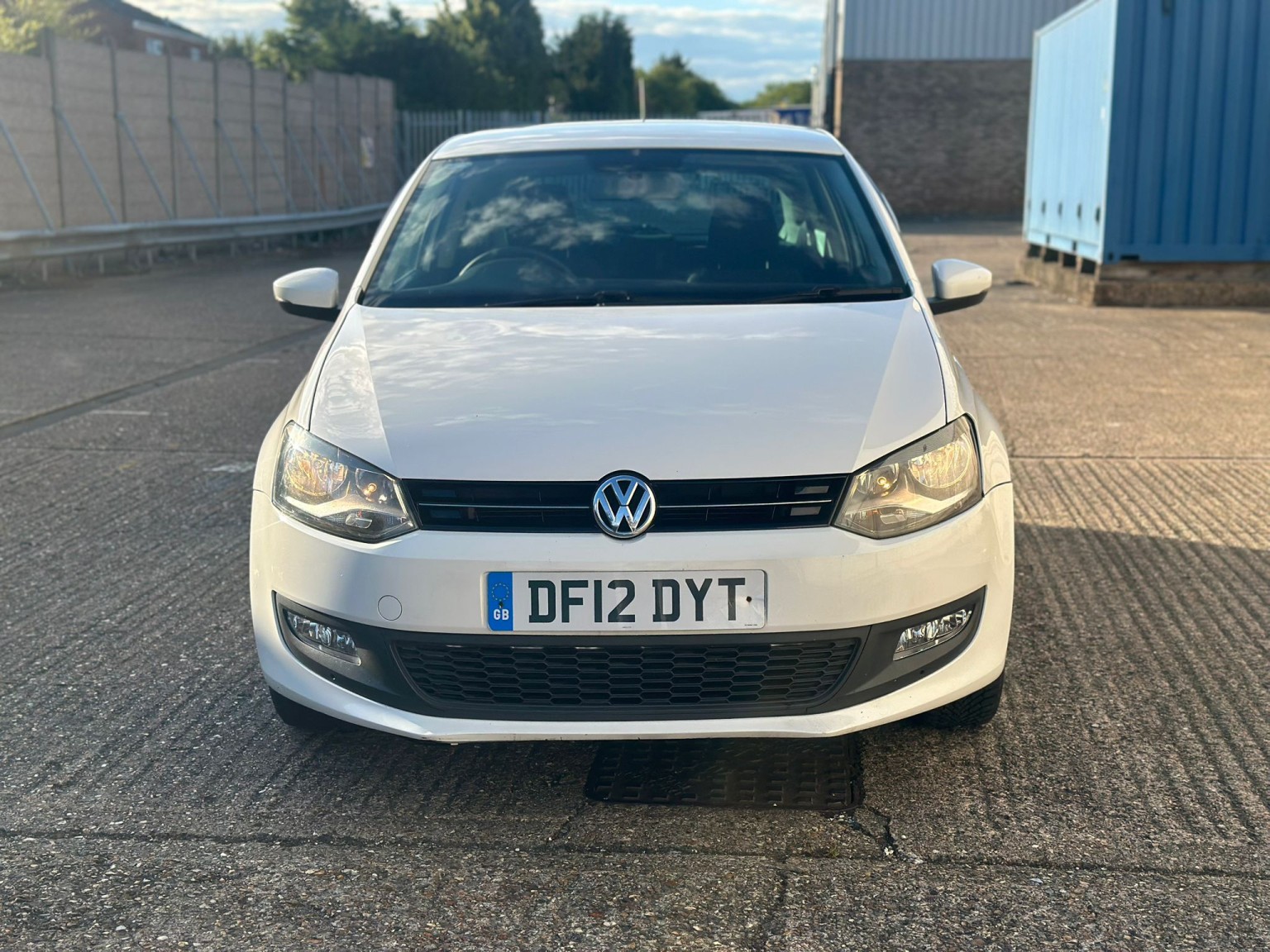 2012 Volkswagen POLO 1.2 TDI Match, exterior view 3