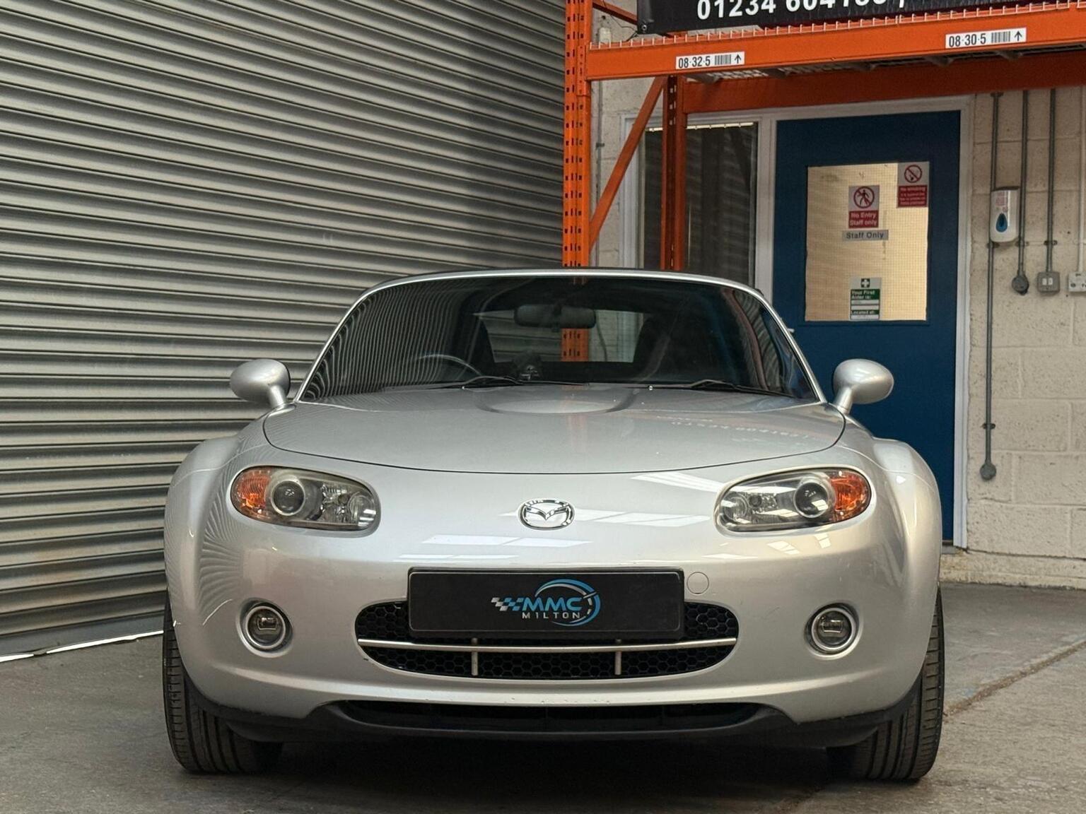 2006 Mazda MX-5 1.8i Euro 4 2dr, exterior view 3