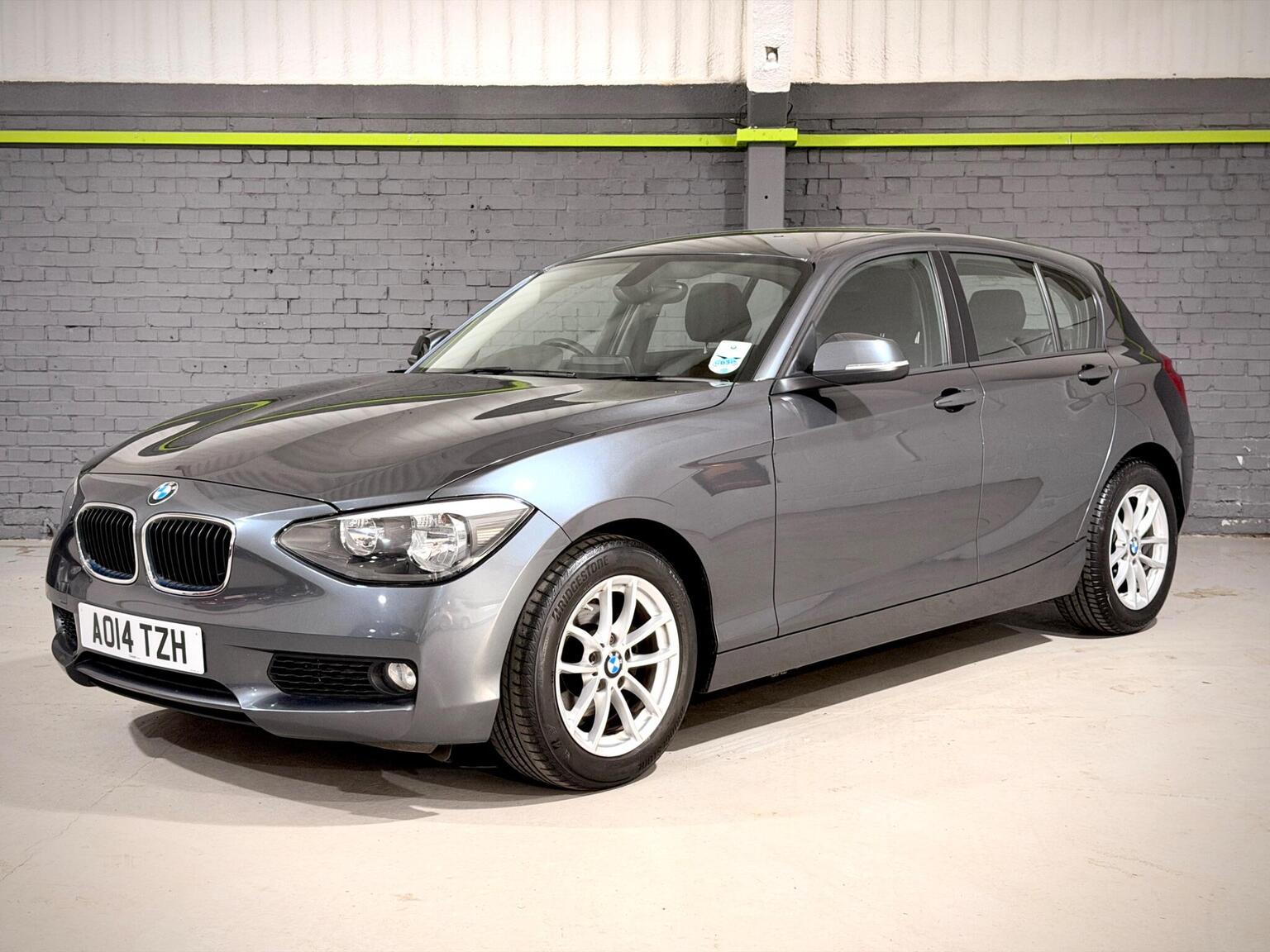 2014 BMW 1 SERIES 1.6 116d ED EfficientDynamics Business Euro 5 (s/s) 5dr, exterior view 4
