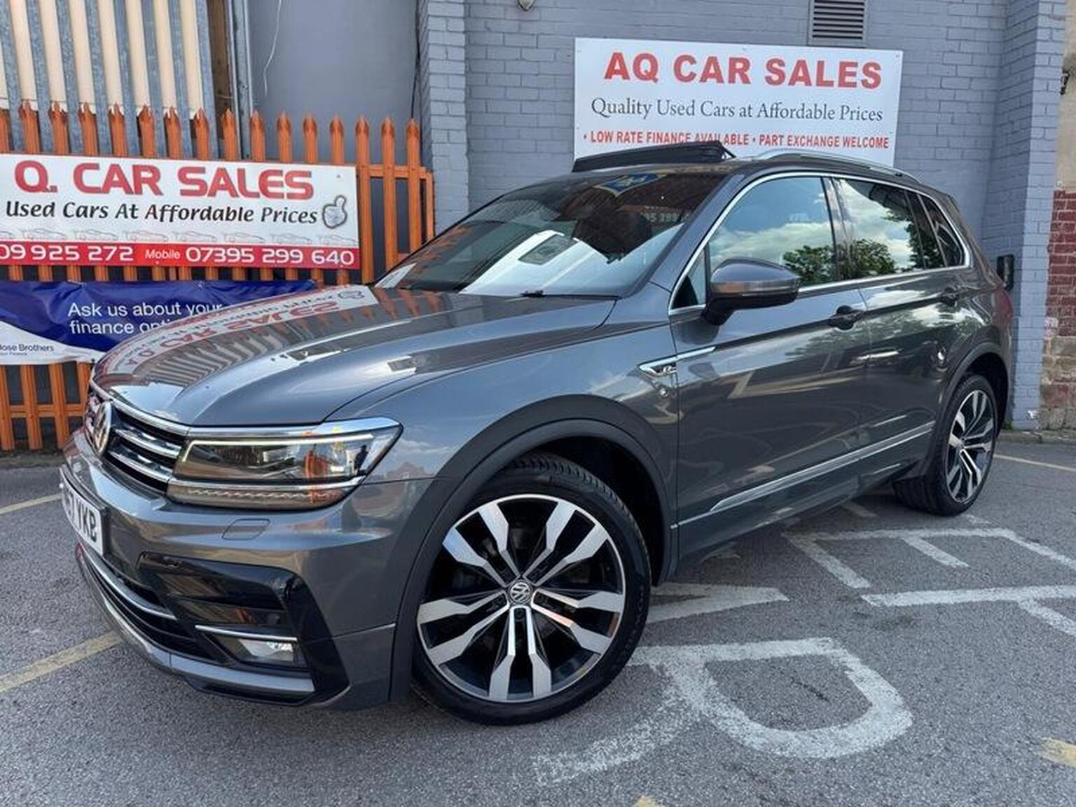 2017 Volkswagen TIGUAN 2.0 TDI R-Line Euro 6 (s/s) 5dr, exterior view 3
