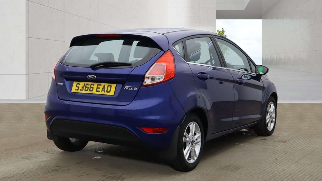 2016 Ford FIESTA 1.0 T EcoBoost Zetec, exterior view 4
