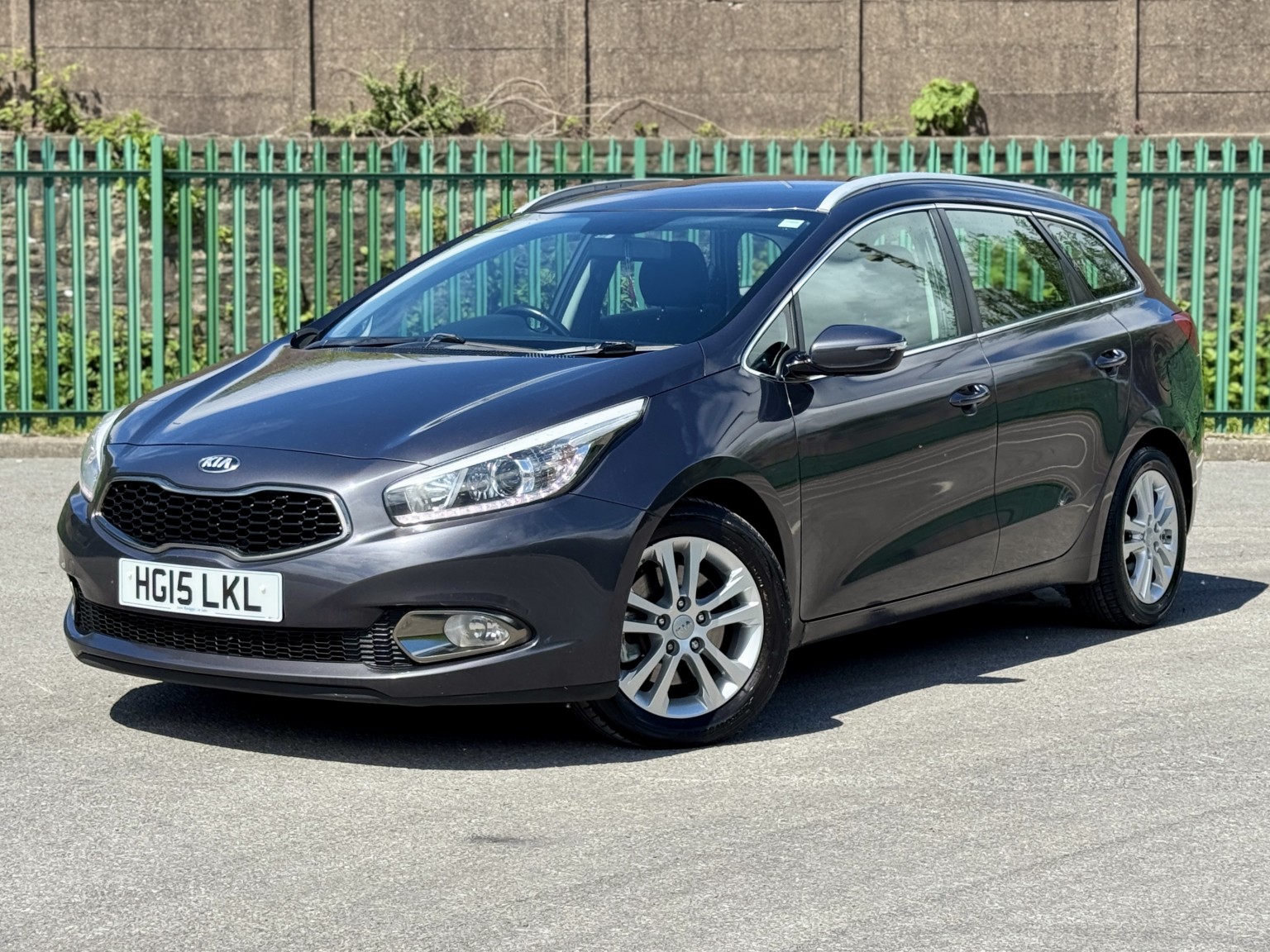 2015 Kia CEED 1.6 CRDi EcoDynamics 2, exterior view 3