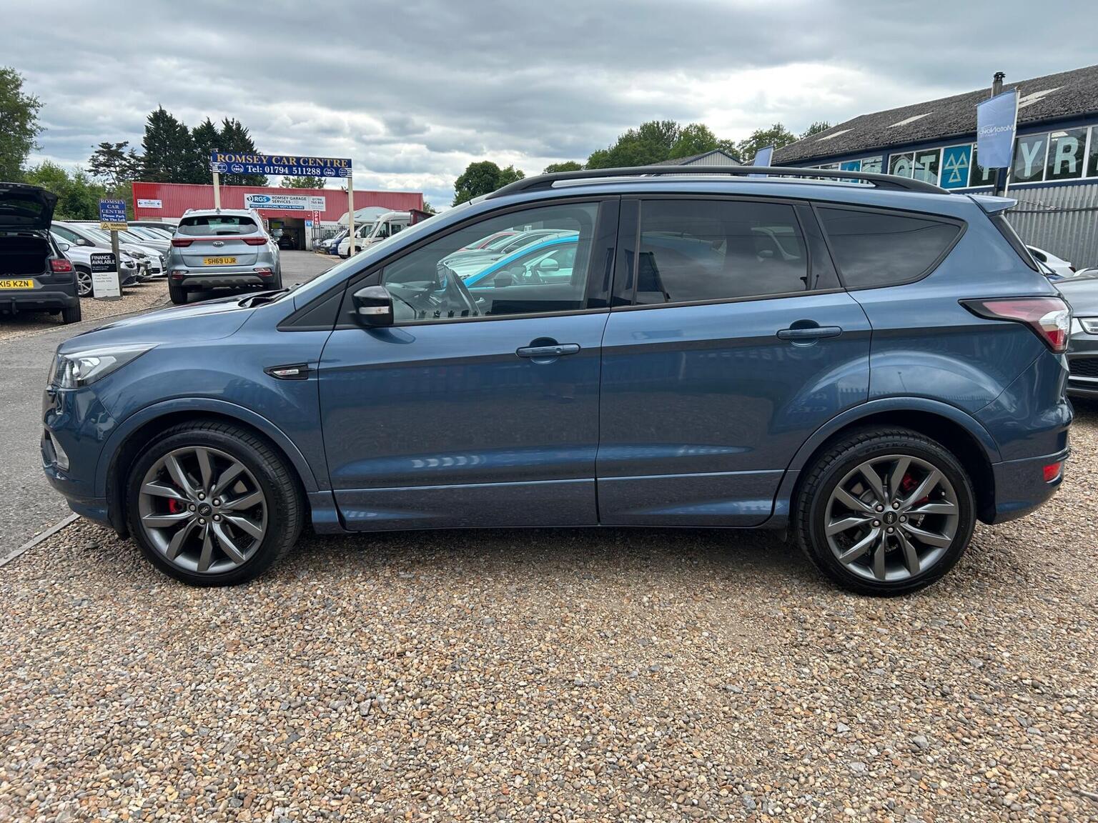 2019 Ford KUGA 2.0 TDCi EcoBlue ST-Line Edition Euro 6 (s/s) 5dr, exterior view 4