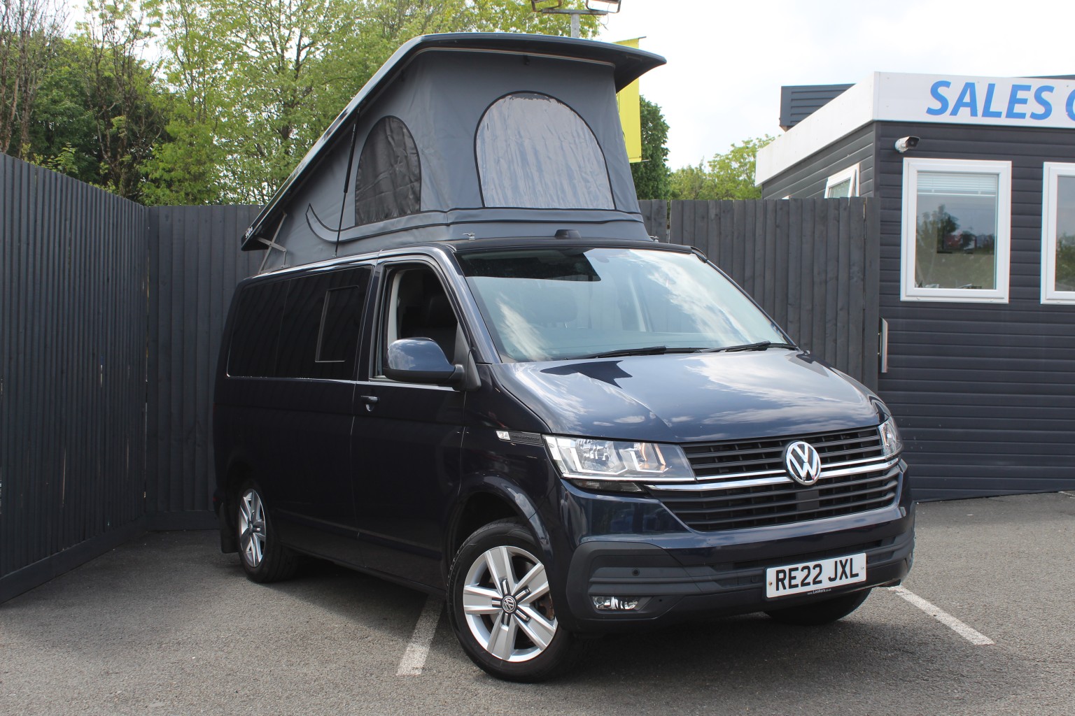 2022 Volkswagen TRANSPORTER 2.0 BiTDI T30 Highline for sale, exterior front view