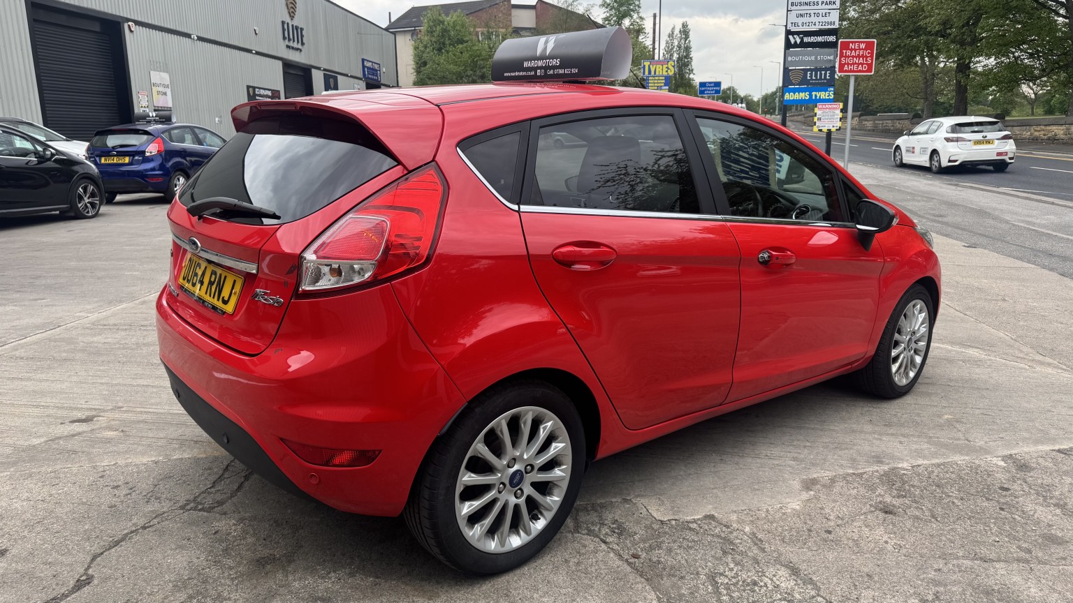 2014 Ford FIESTA 1.0 T EcoBoost Titanium X Red 5dr LOWTAX+11 STAMPS+CRUISE, exterior view 4
