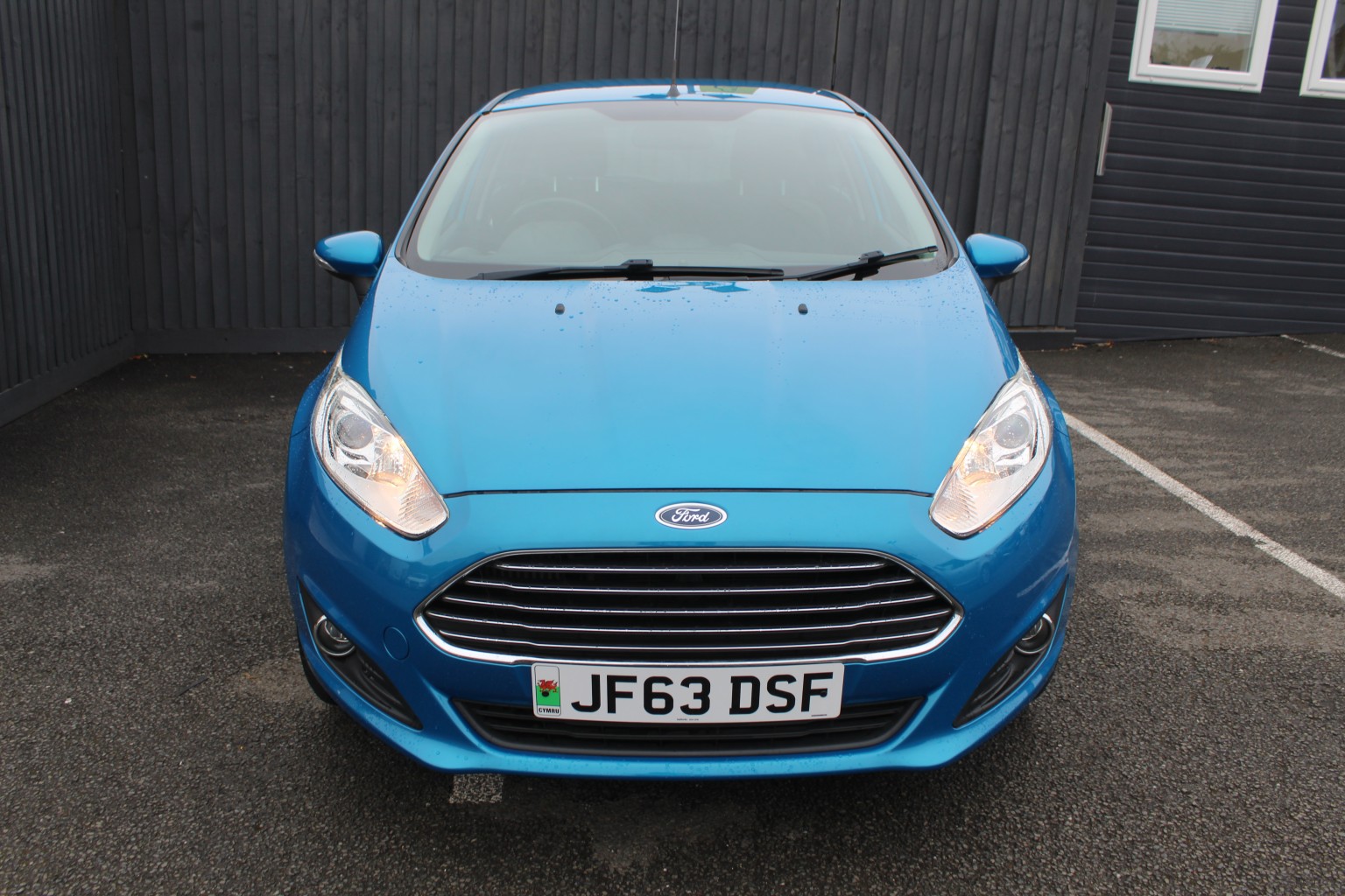 2014 Ford FIESTA 1.0 T EcoBoost Zetec, exterior view 2