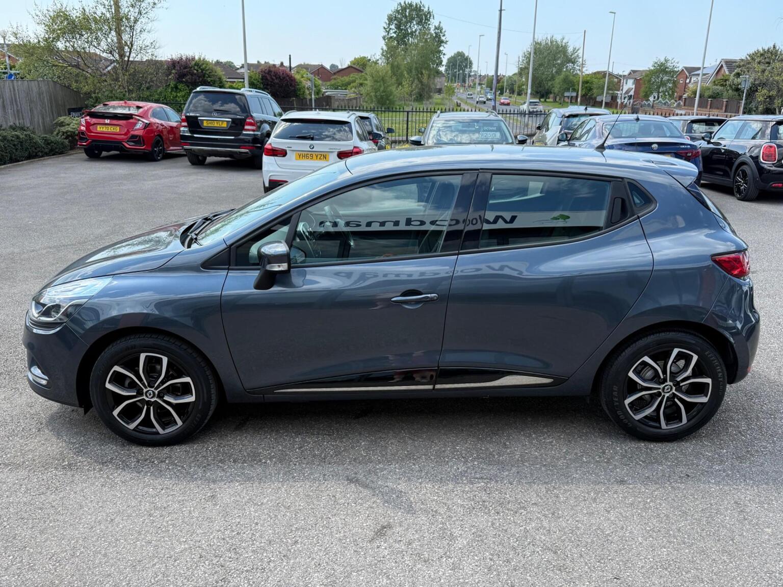 2019 Renault CLIO 1.5 dCi Play Euro 6 (s/s) 5dr, exterior view 4