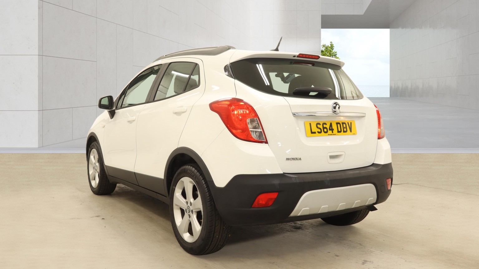 2014 Vauxhall MOKKA 1.6 Tech Line, exterior view 4