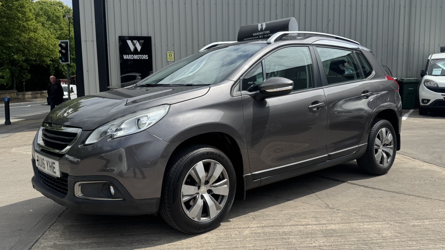 2016 Peugeot 2008 1.2 PureTech Active Grey 5dr LOW TAX+9 STAMPS+CRUISE for sale, exterior front view