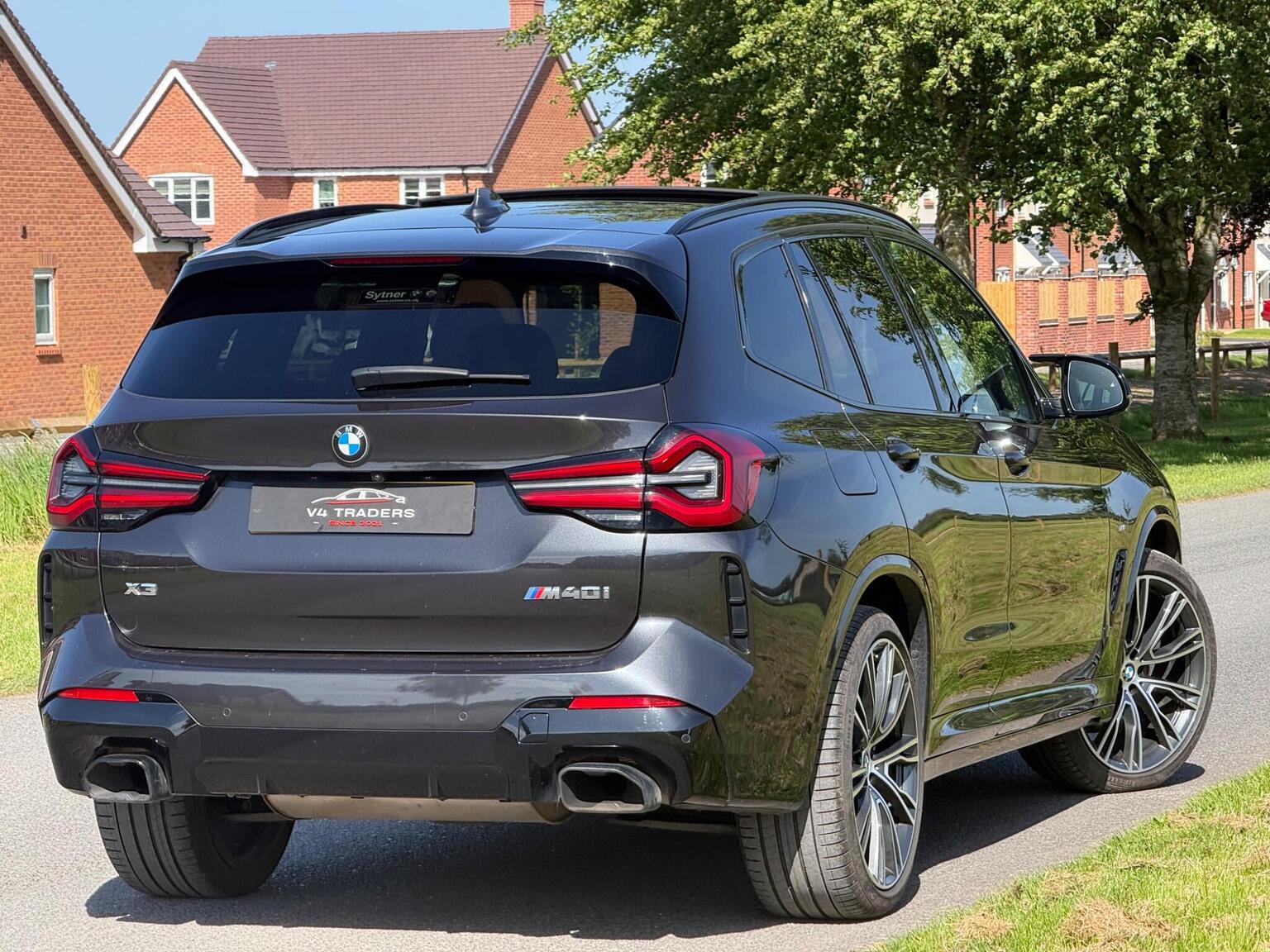 2022 BMW X3 3.0 M40i MHT Auto xDrive Euro 6 (s/s) 5dr, exterior view 3