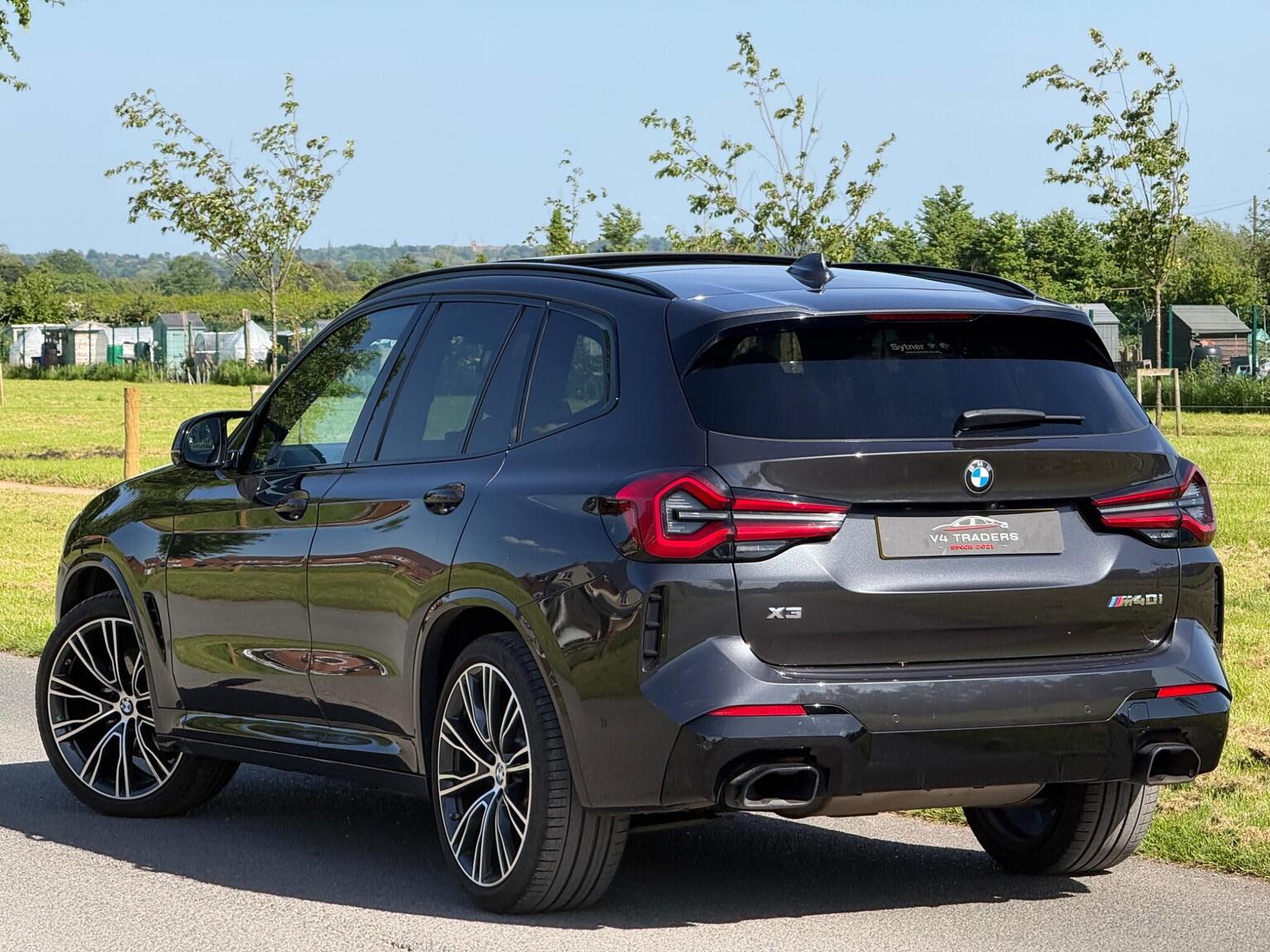 2022 BMW X3 3.0 M40i MHT Auto xDrive Euro 6 (s/s) 5dr, exterior view 4
