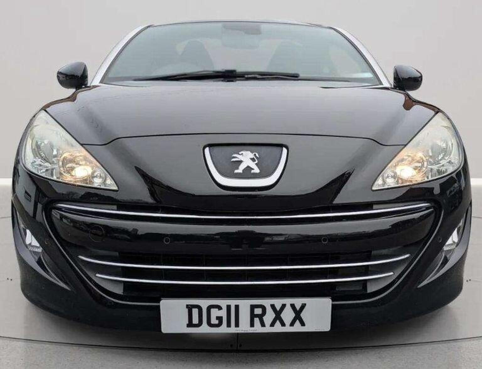 2011 Peugeot RCZ 1.6 THP GT Euro 5 2dr, exterior view 2