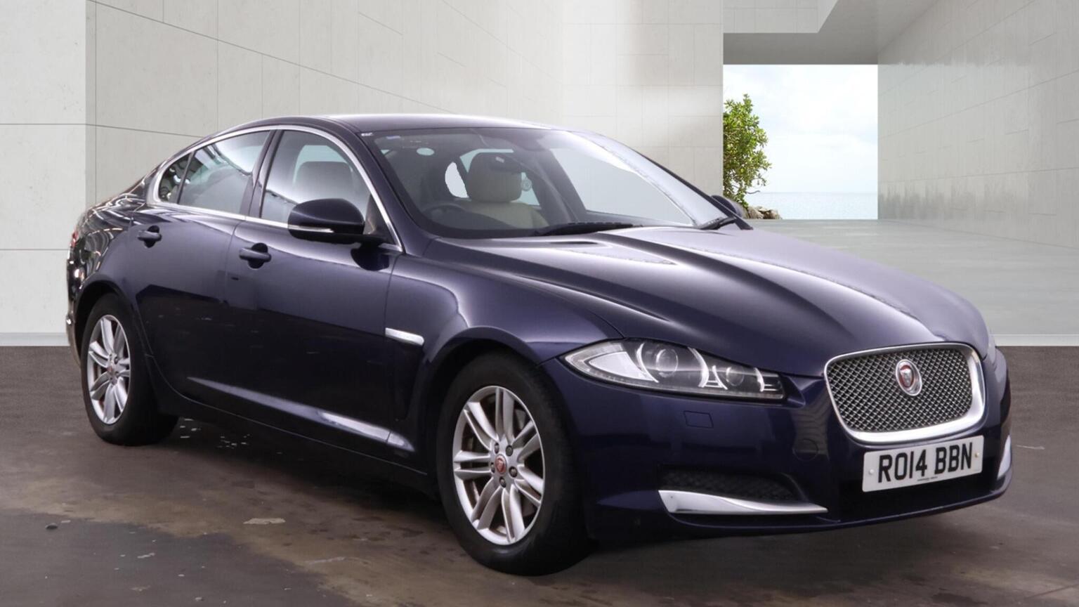 2014 JAGUAR XF 2.2d Luxury Auto Euro 5 (s/s) 4dr