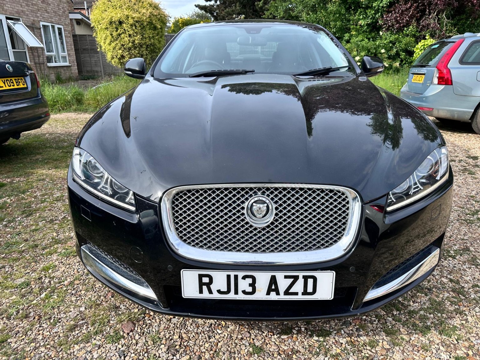 2013 Jaguar XF 2.2 d Luxury, exterior view 3