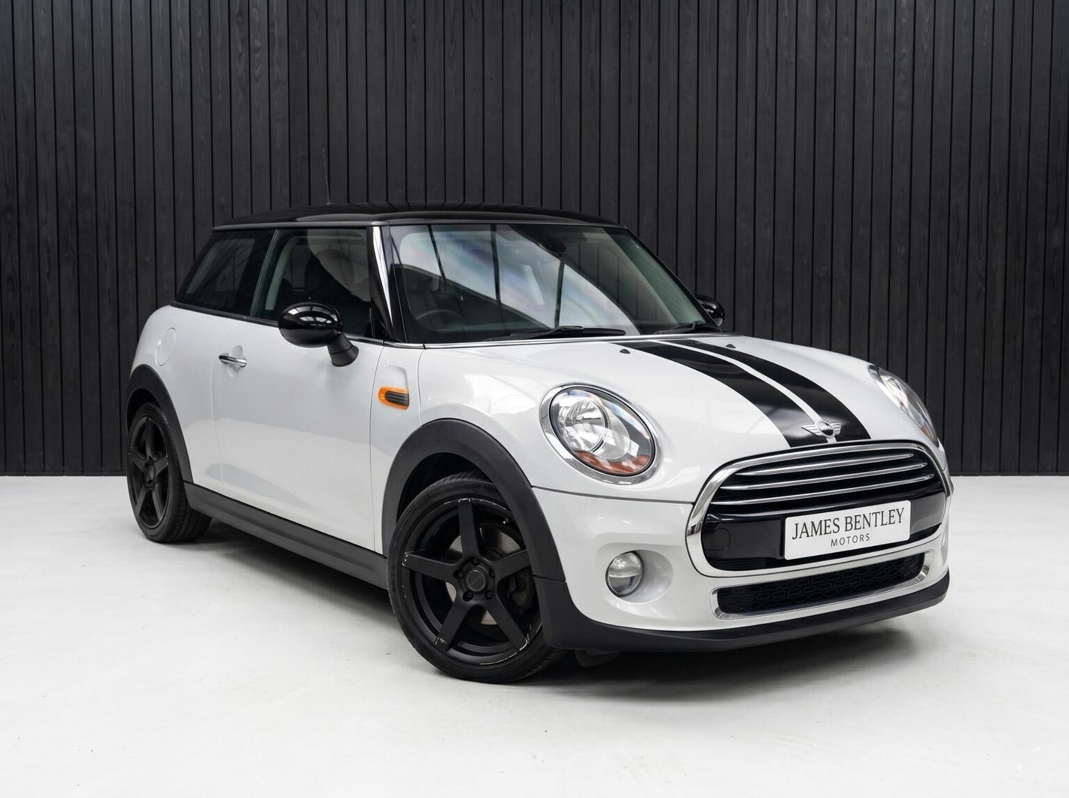 2015 MINI HATCH 1.5 Cooper Auto Euro 6 (s/s) 3dr for sale, exterior front view