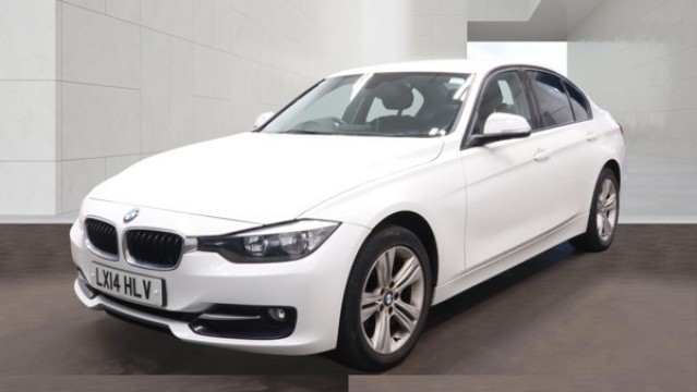 2014 BMW 3 SERIES 2.0 318d Sport Saloon Diesel White 4dr 1 KEEPER+LOW TAX+CRUISE for sale, exterior front view