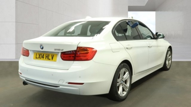 2014 BMW 3 SERIES 2.0 318d Sport Saloon Diesel White 4dr 1 KEEPER+LOW TAX+CRUISE, exterior view 4