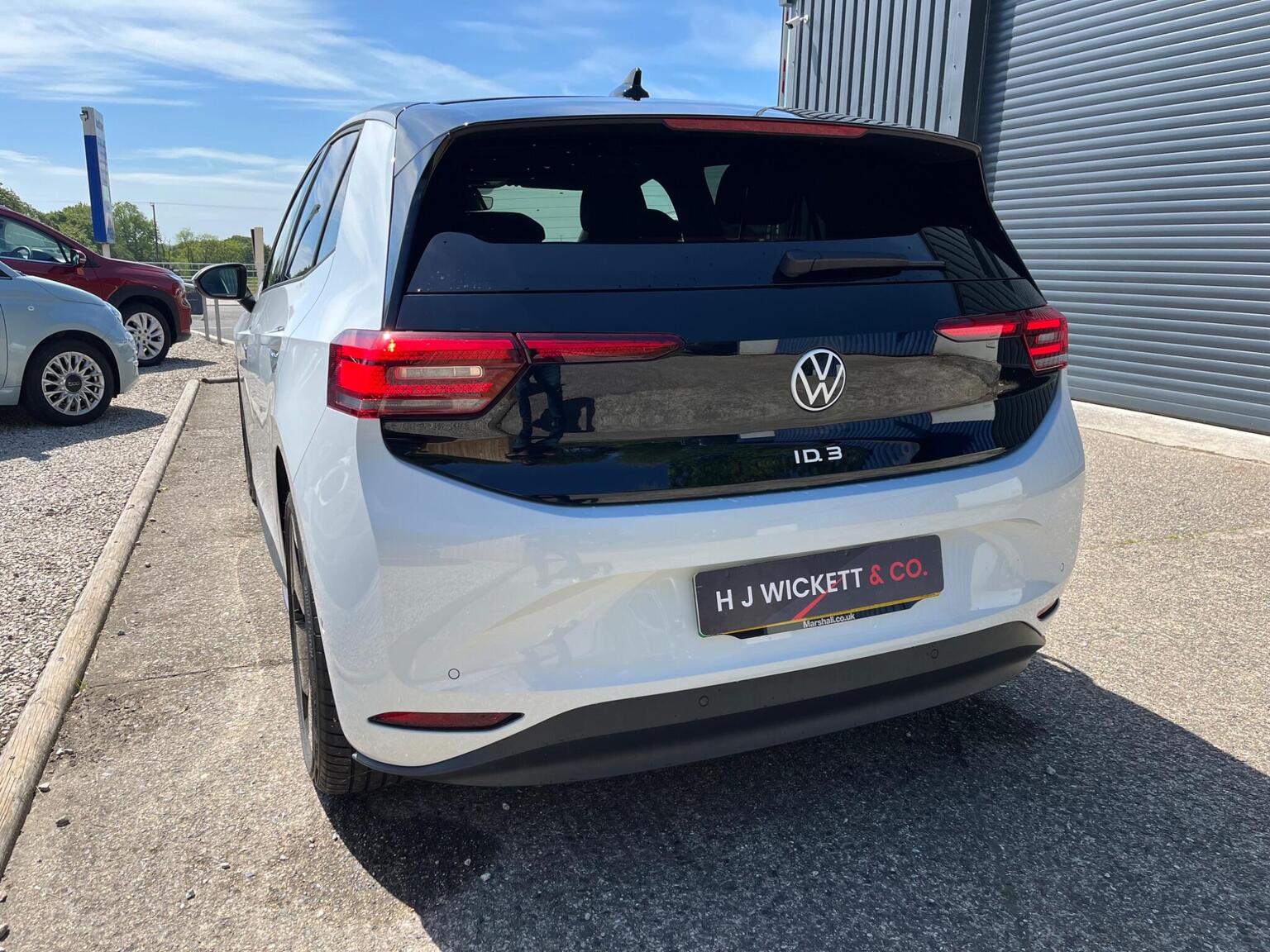 2025 Volkswagen ID.3 Pro S 77kWh Auto 5dr (5 Seat), exterior view 3