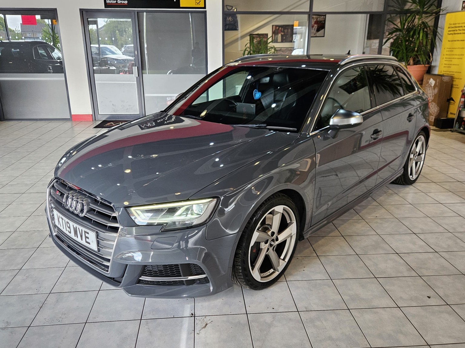 2019 Audi S3 2.0 TFSI(CAT-S), exterior view 3
