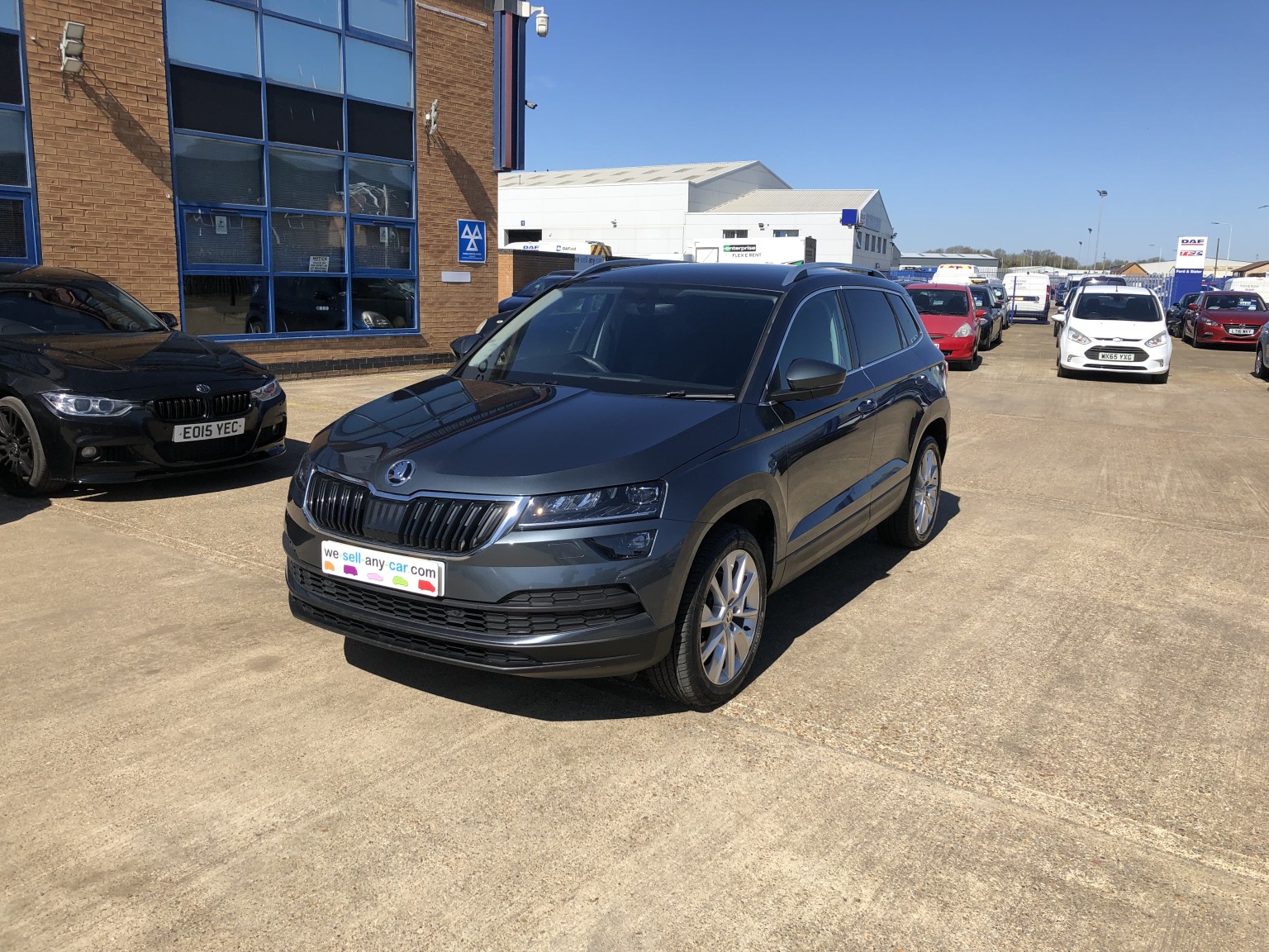 2018 Skoda KAROQ 1.6 TDI SE L, exterior view 4